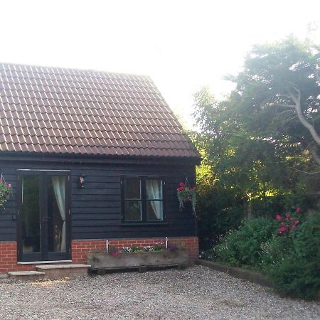 The Cartlodge B & B Colchester Bagian luar foto